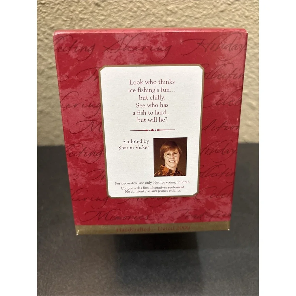 Hallmark Keepsake Ornament~The Fishing‎ Hole~2000~NIB